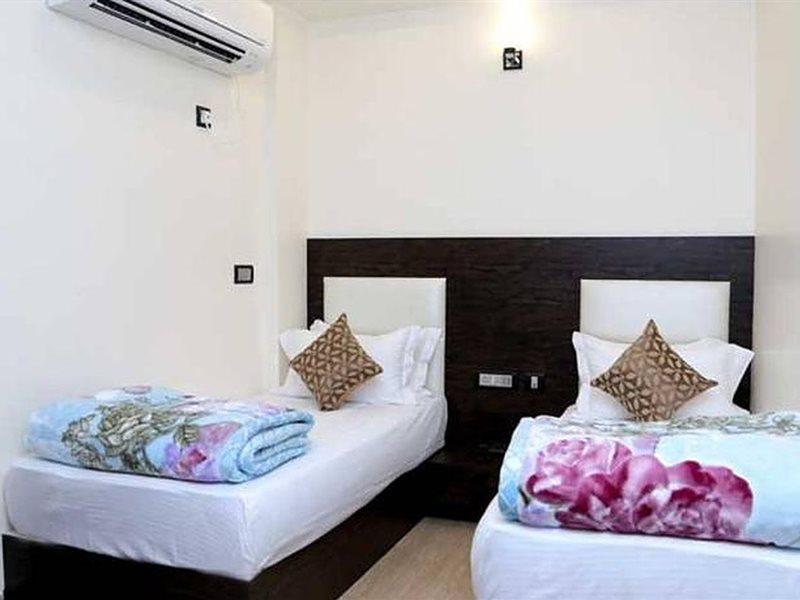 Hotel Vinayak Lifestyle Hotels Lucknow Dış mekan fotoğraf
